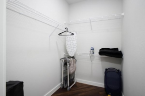 Relaxing 1BR March Madness Alamodome Free Parking